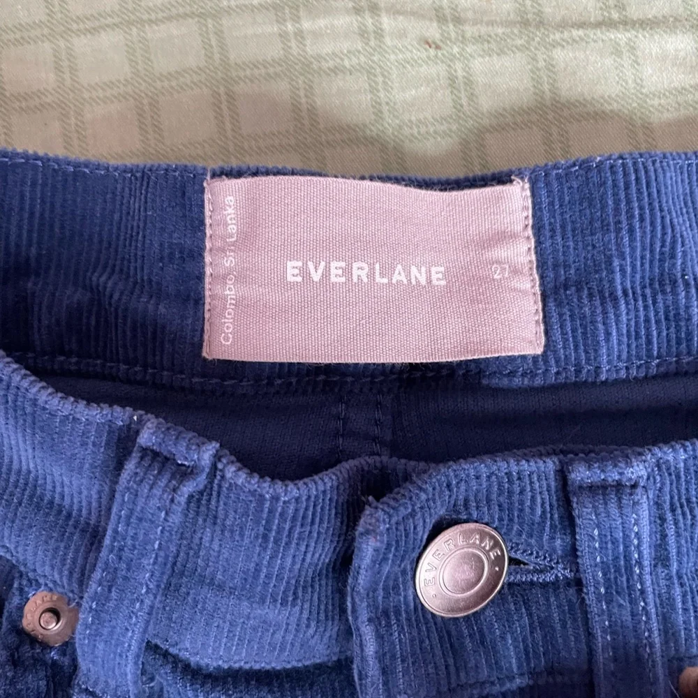 (SOLD) Everlane Corduroy Jeans Barely Worn 27 - Picture 2 of 4